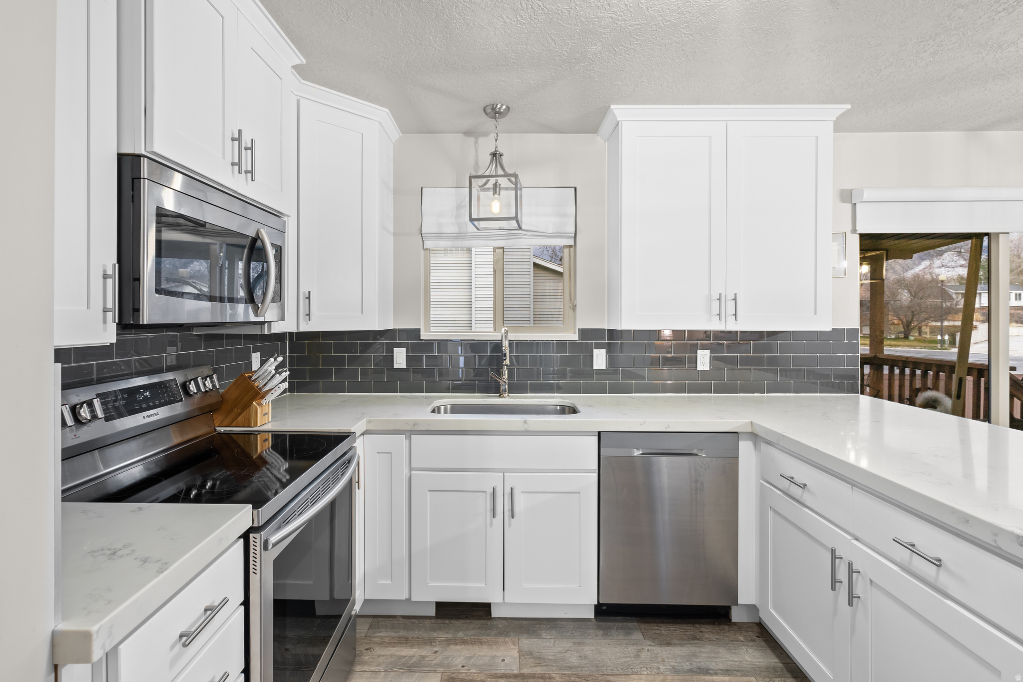 STORM MOUNTAIN TERRA - Residential