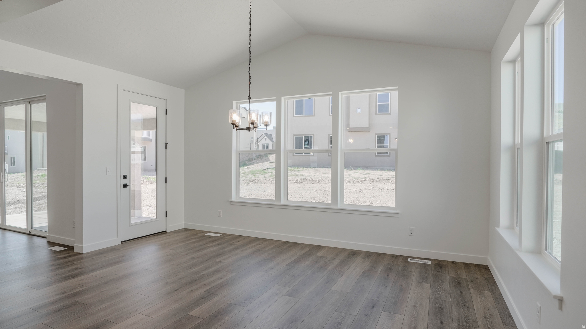 CANTON RIDGE - Residential