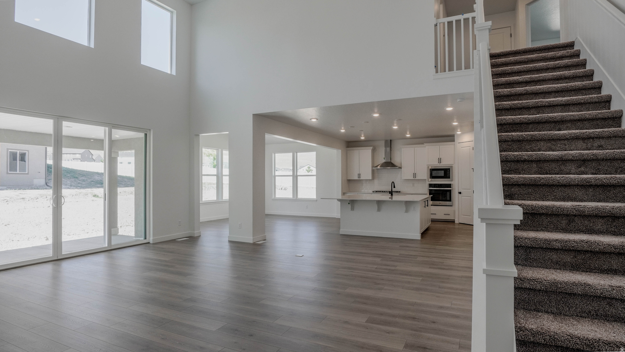 CANTON RIDGE - Residential