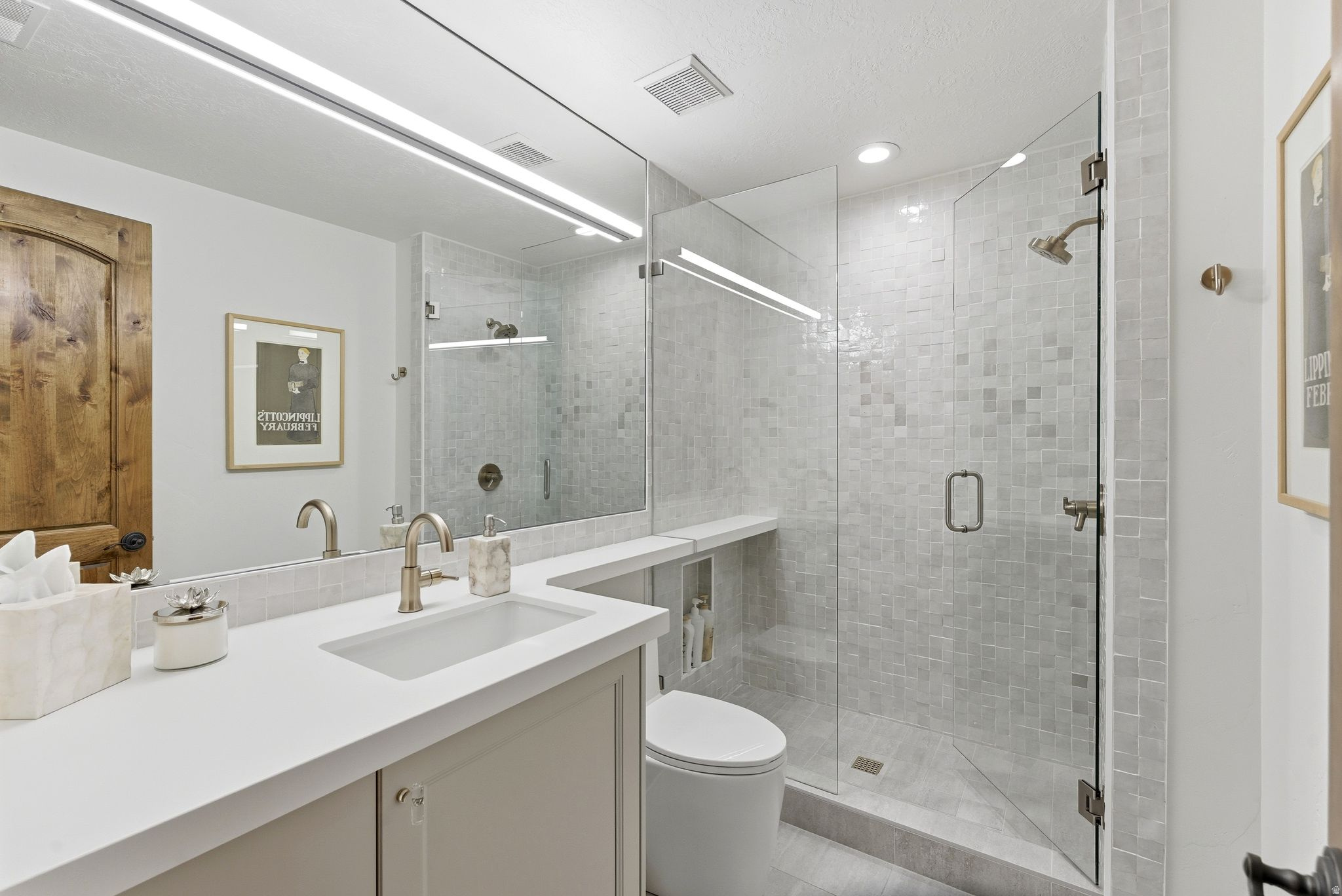 APRIL MOUNTAIN CONDOMINIUM - Residential