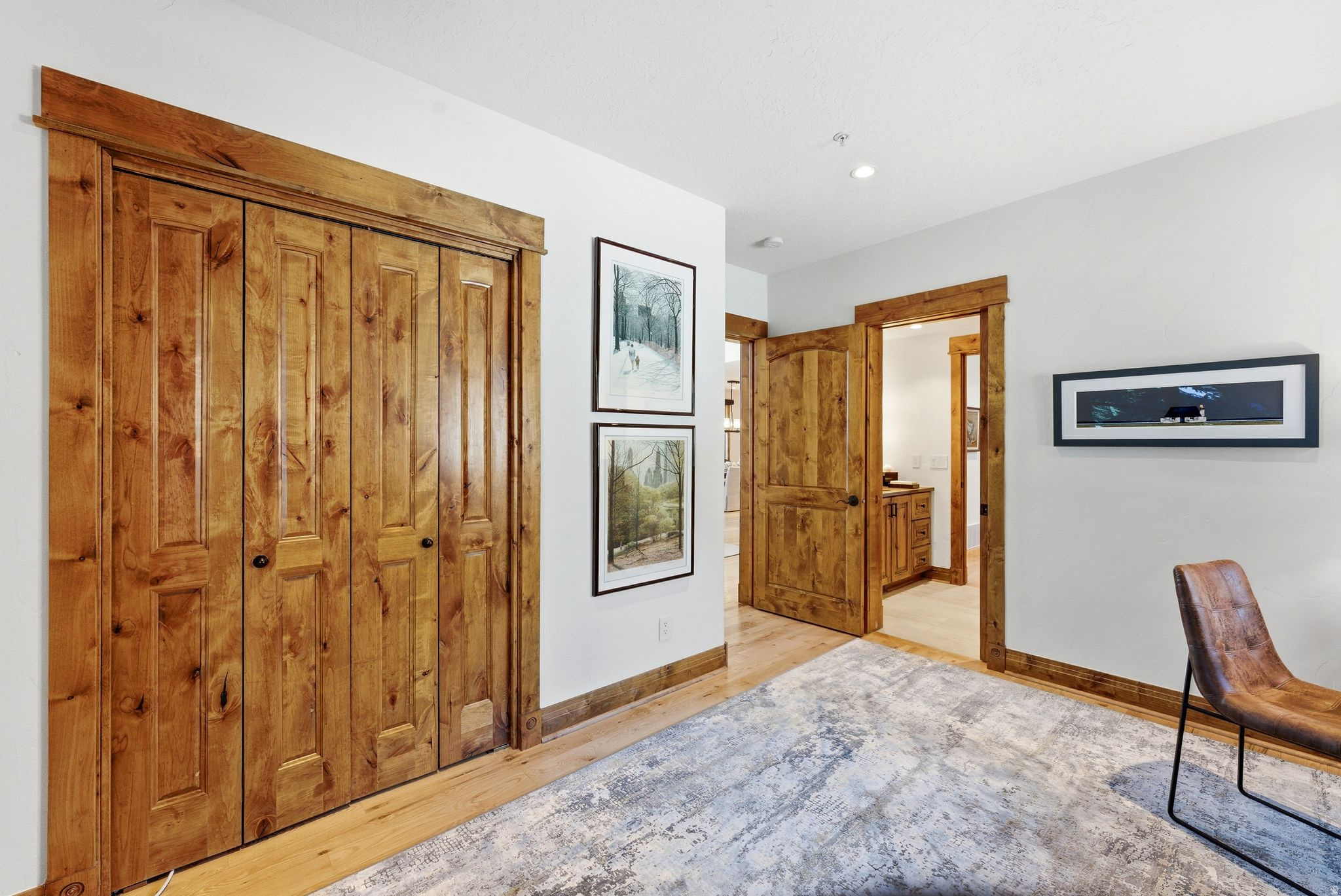 APRIL MOUNTAIN CONDOMINIUM - Residential