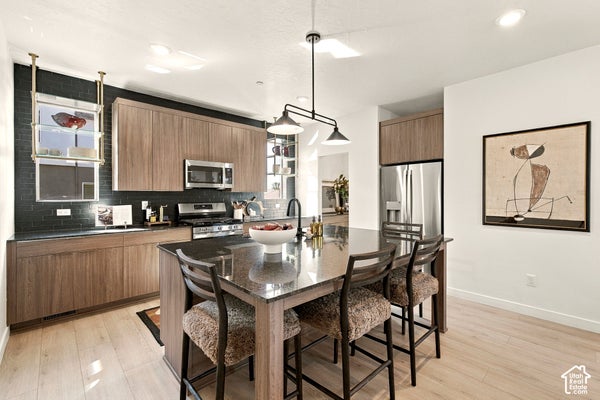 2328 W MAGNOLIA LN UNIT 101, ROY, UT 84067 - Image b60d8a5905a697a8675090dc89c81a2b/3469408545