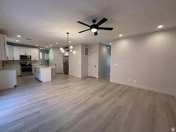 TWIN LAKES RESORT - Residential