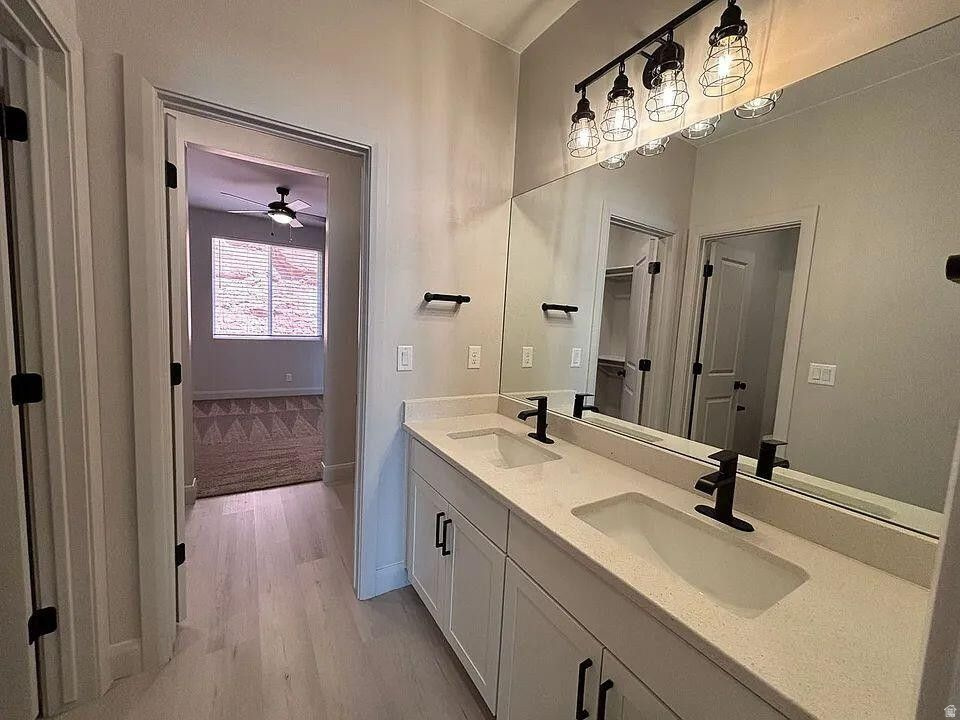 TWIN LAKES RESORT - Residential