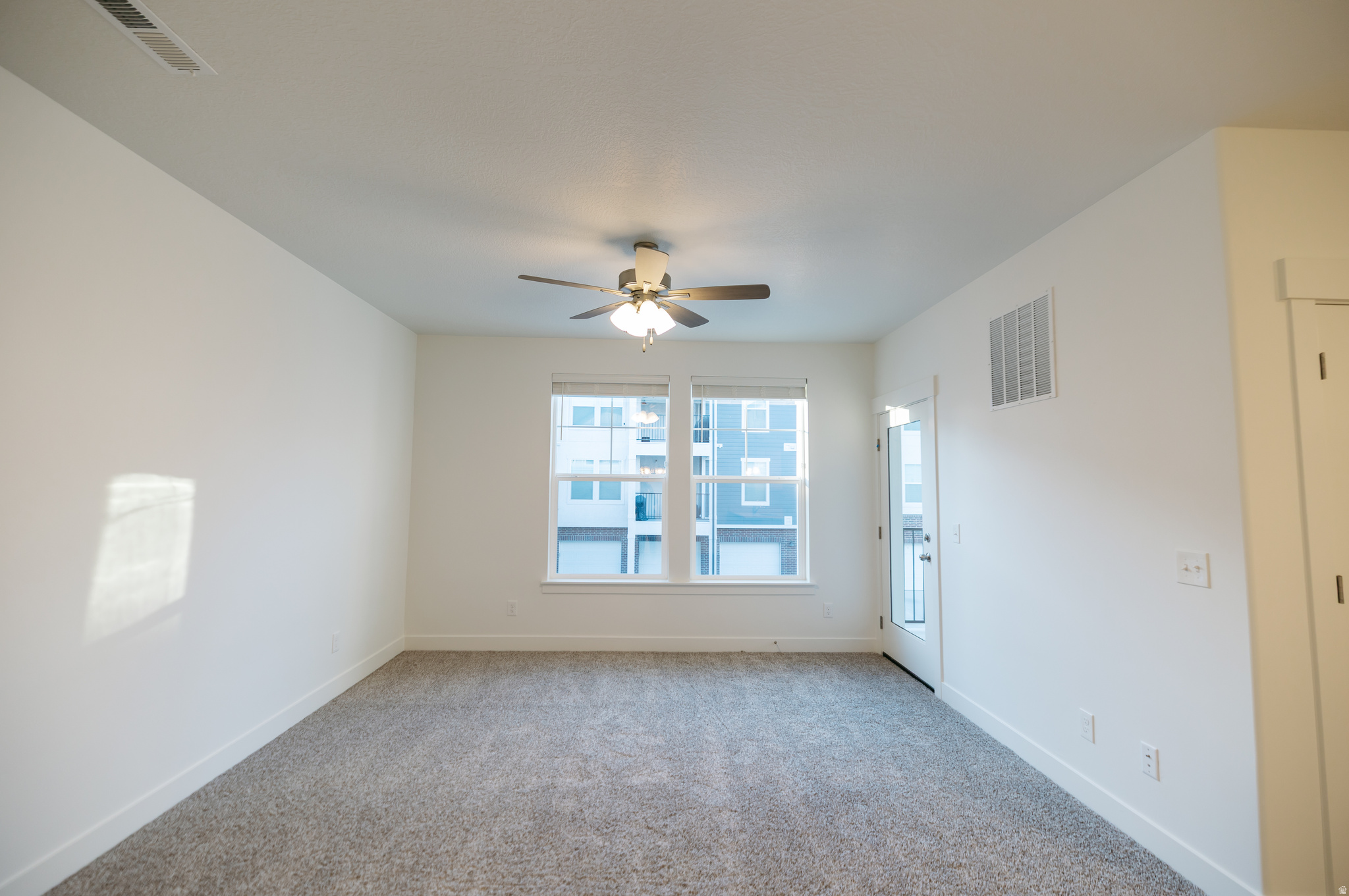 HIGHRIDGE - Residential