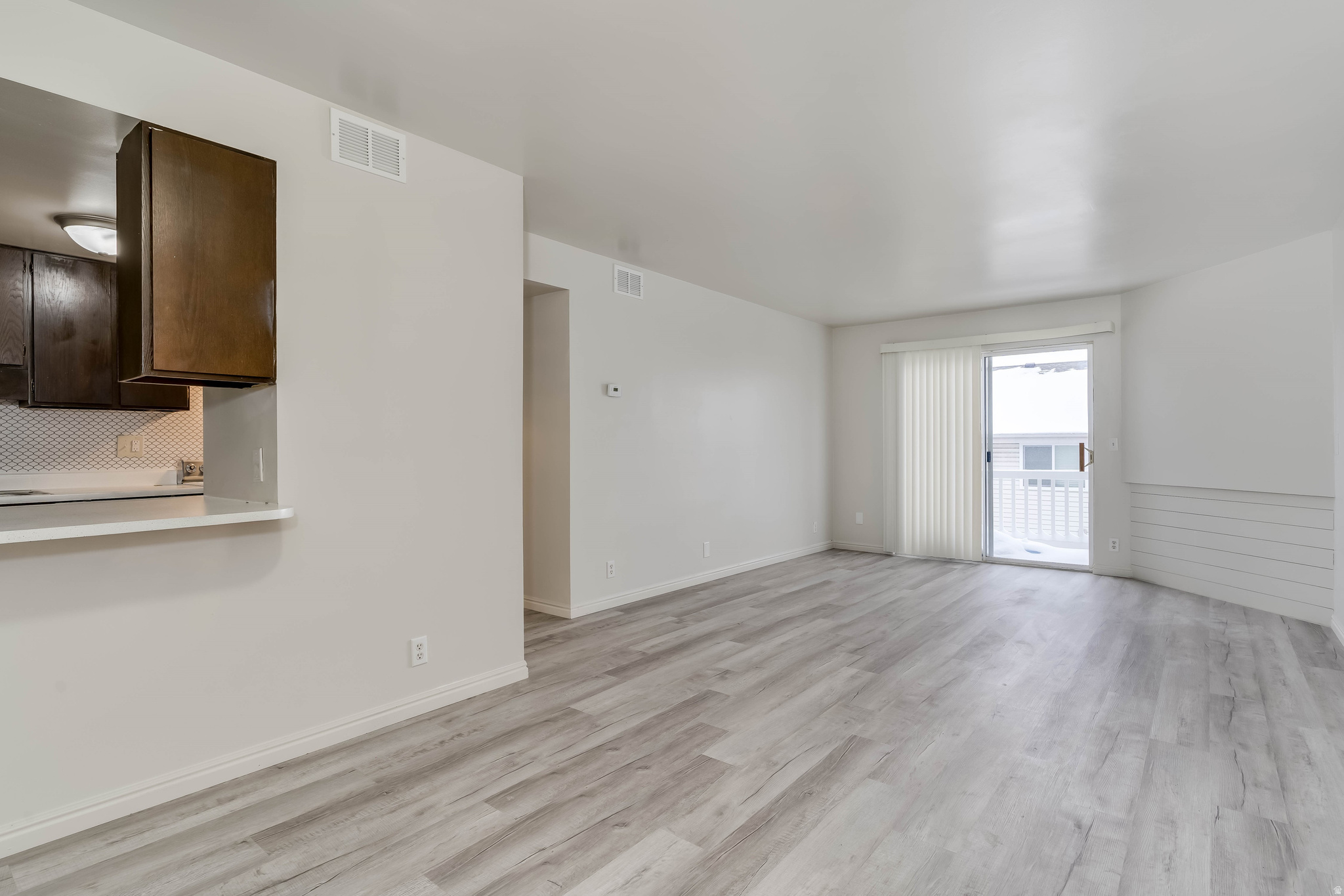 SHERWOOD OAKS CONDOMINIUMS - Residential