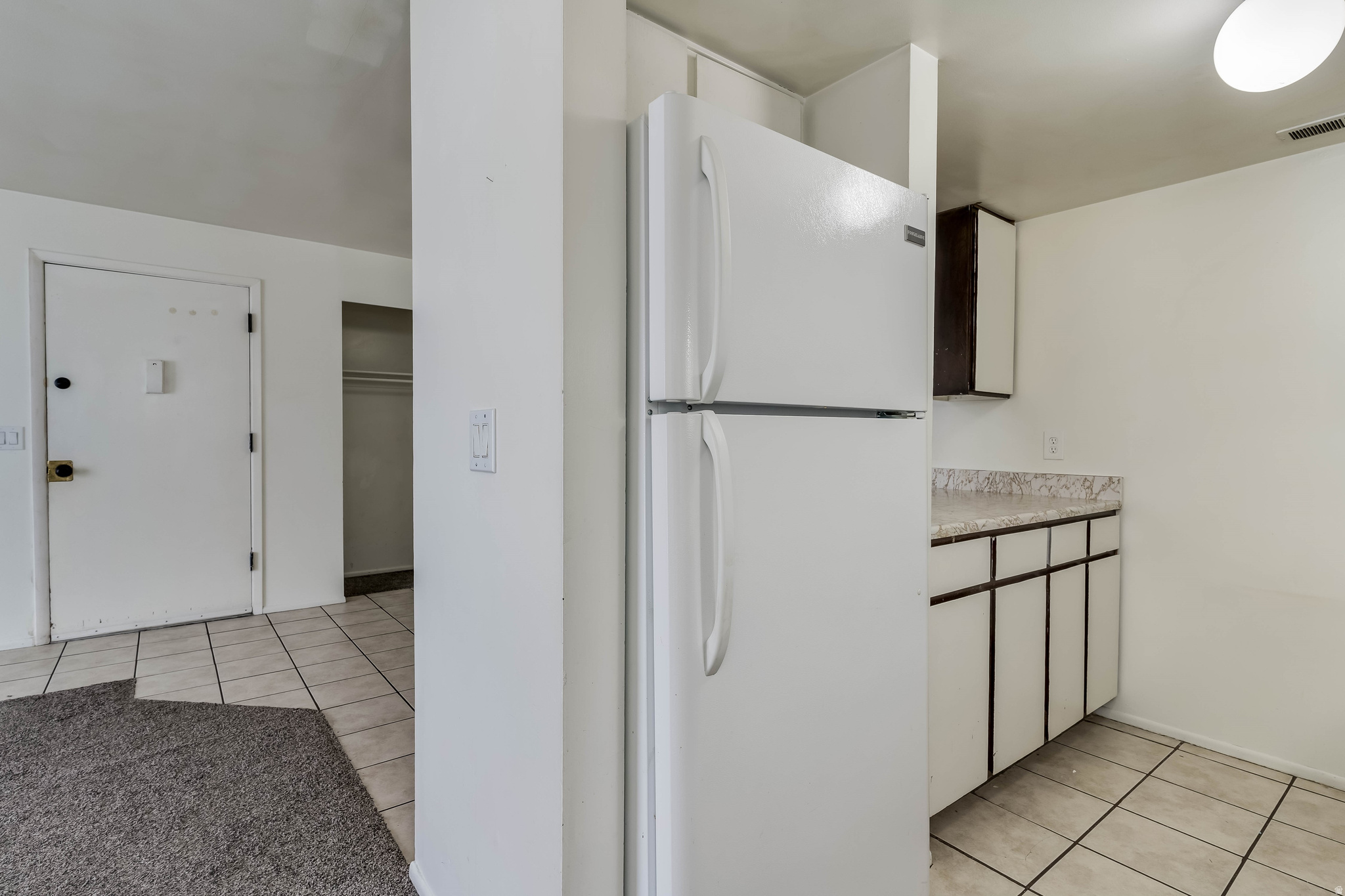 SHERWOOD OAKS CONDOMINIUMS - Residential