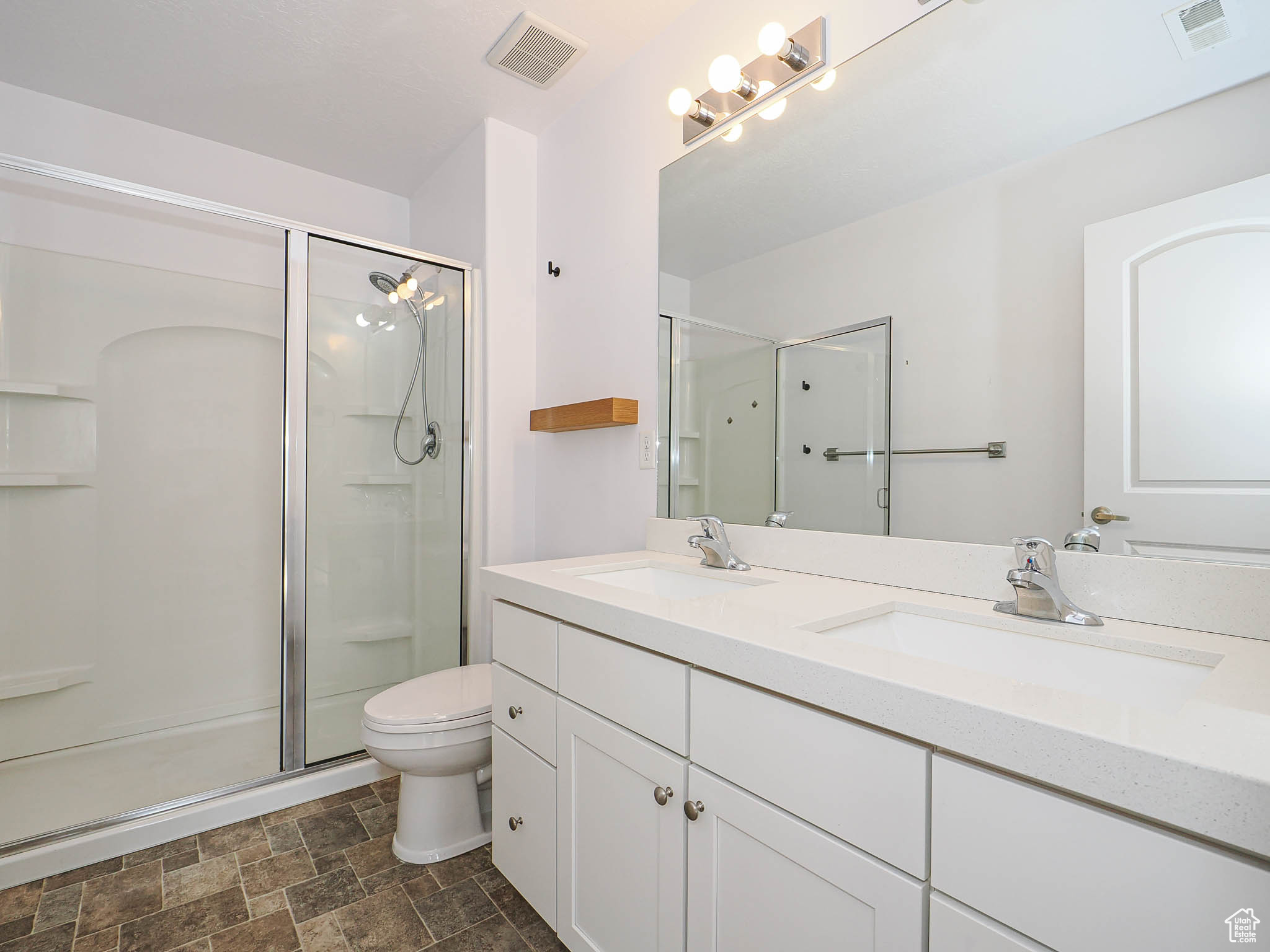 CARDON SQUARE - Residential