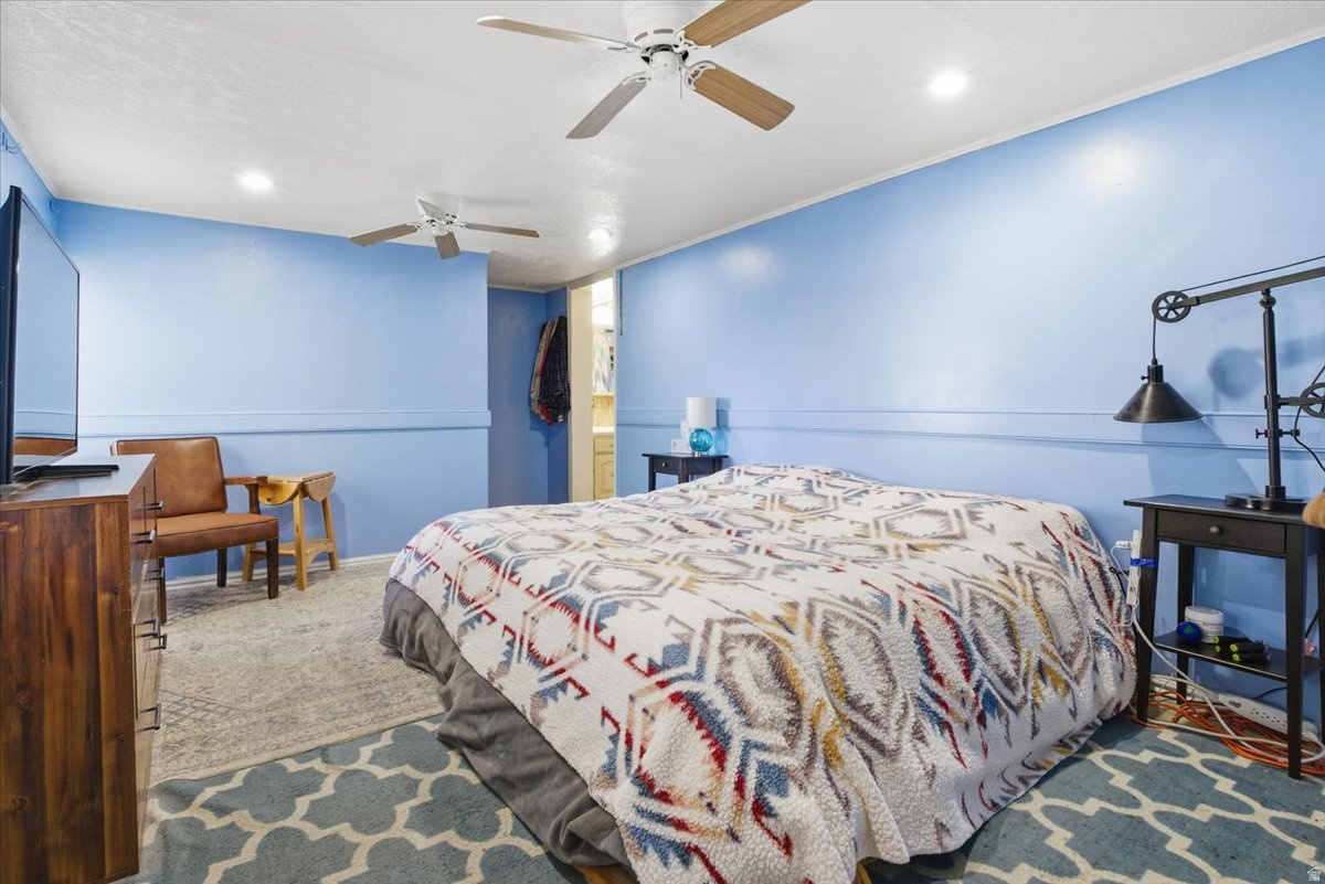 CRESCENTWOOD VILLAGE - Residential