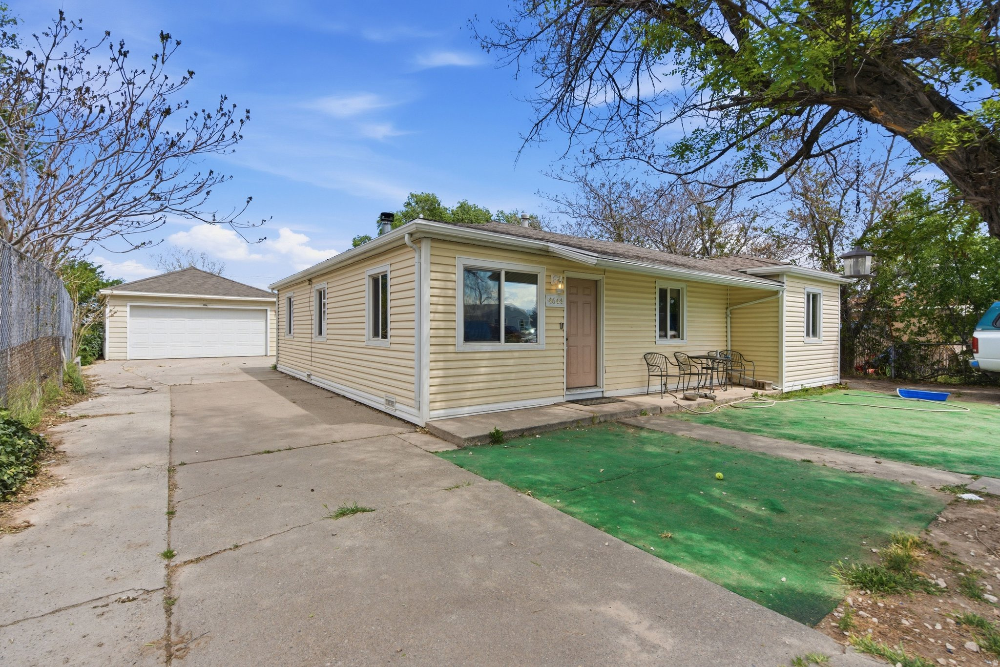 HOFFMAN HEIGHTS - Residential