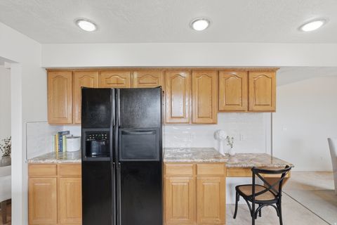 Tiny photo for 1893 N 100 E, Centerville, UT 84014 (MLS # 2147917)
