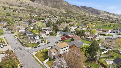 Tiny photo for 1893 N 100 E, Centerville, UT 84014 (MLS # 2147917)