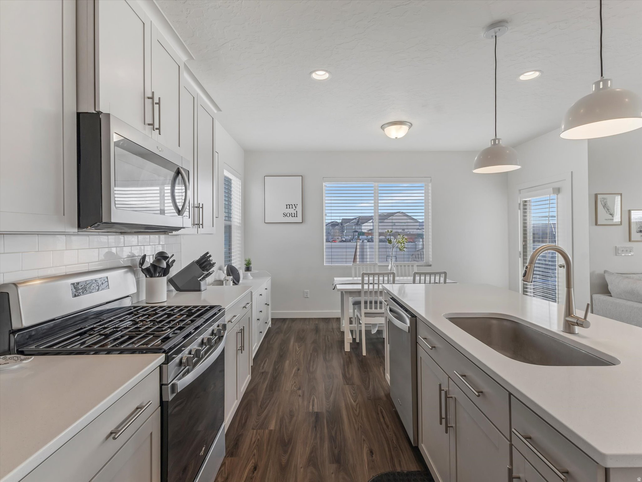 ARROWHEAD - Residential