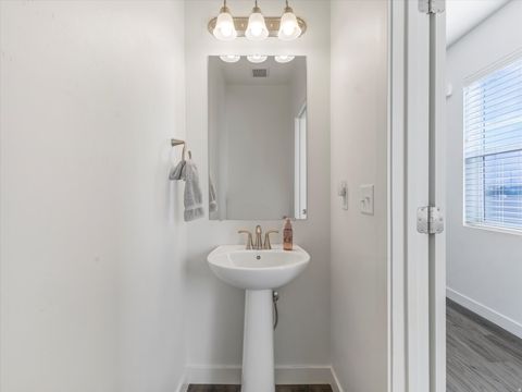 Tiny photo for 1438 N 1190 E, Payson, UT 84651 (MLS # 2137958)