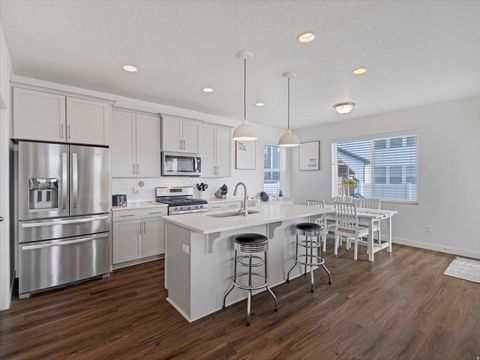 Tiny photo for 1438 N 1190 E, Payson, UT 84651 (MLS # 2137958)