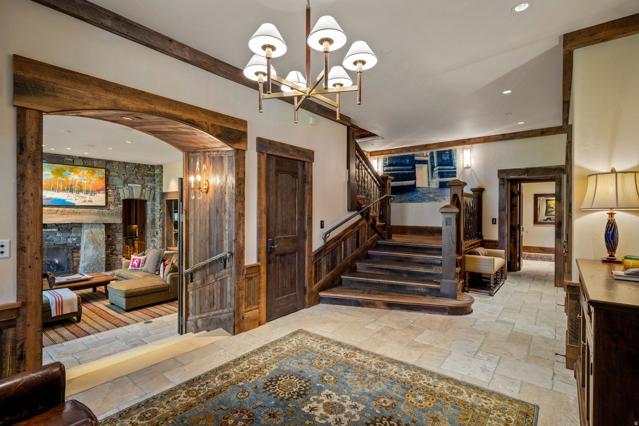 35 BANNER CT