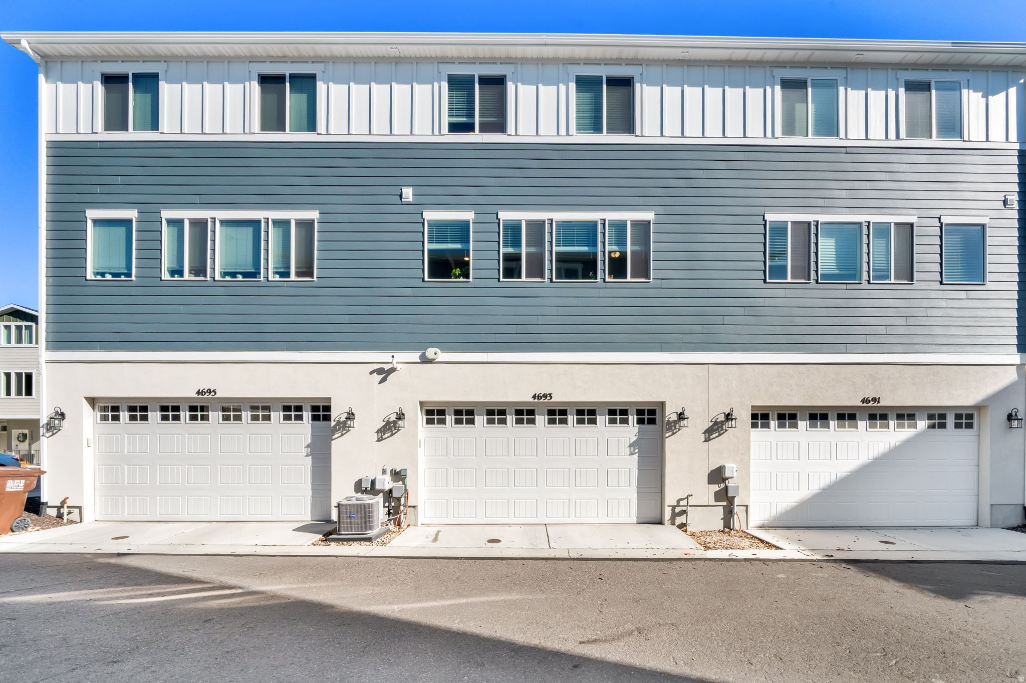 MONTEBELLO AT LIBERTY VILLAGE - Residential