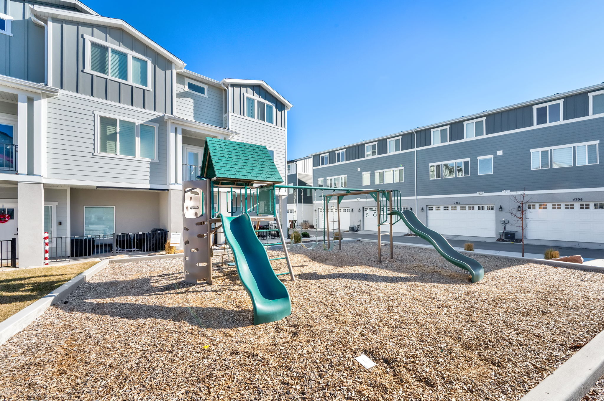 MONTEBELLO AT LIBERTY VILLAGE - Residential