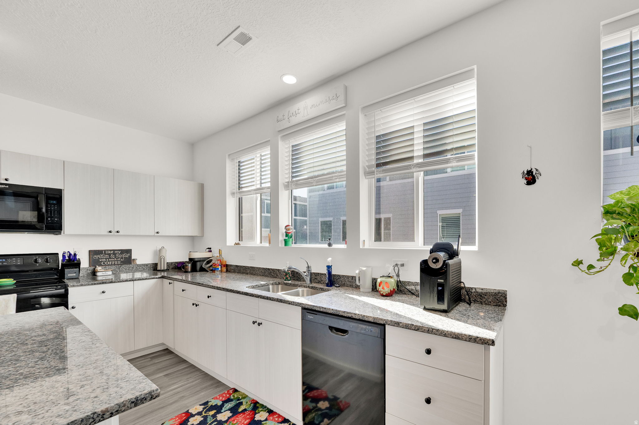 MONTEBELLO AT LIBERTY VILLAGE - Residential