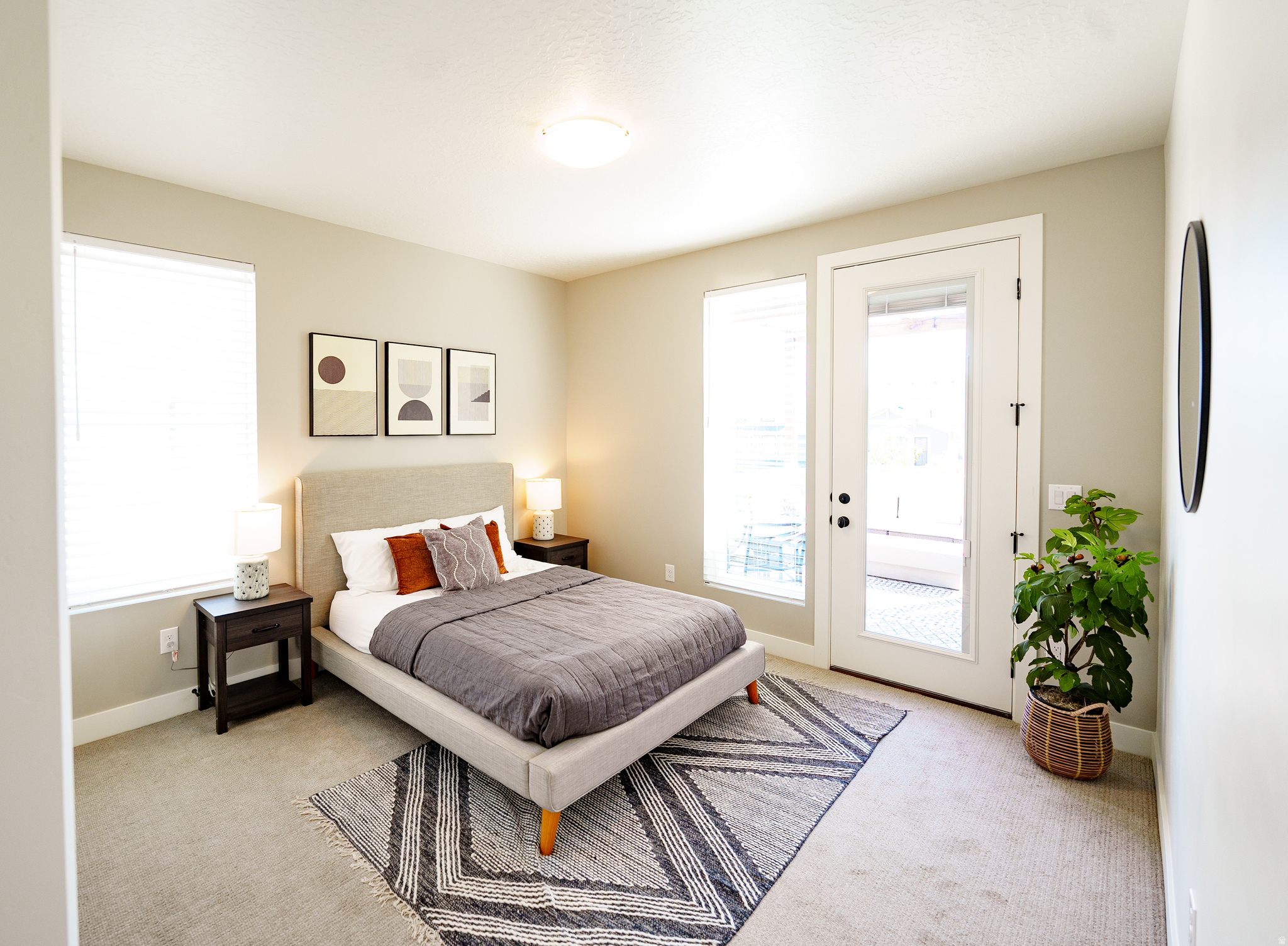 DAYBREAK - Residential