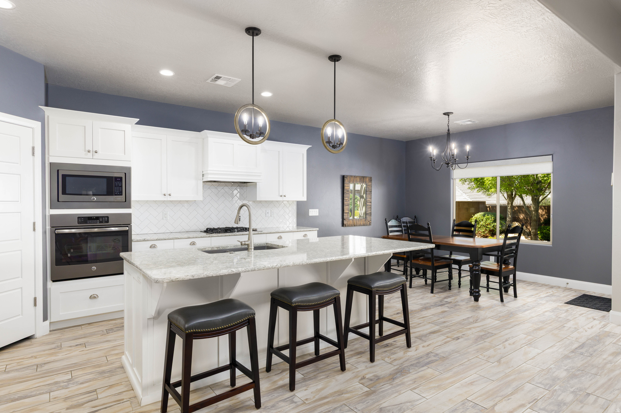 REDWOOD ESTATES PH 2 SUBDIV - Residential