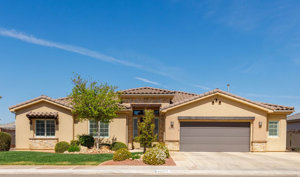 Photo of 3315 E 3180 S, Saint George, UT 84790 (MLS # 2146267)