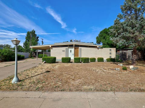 Photo of 669 N COLONIAL ST, Layton, UT 84041 (MLS # 2180445)