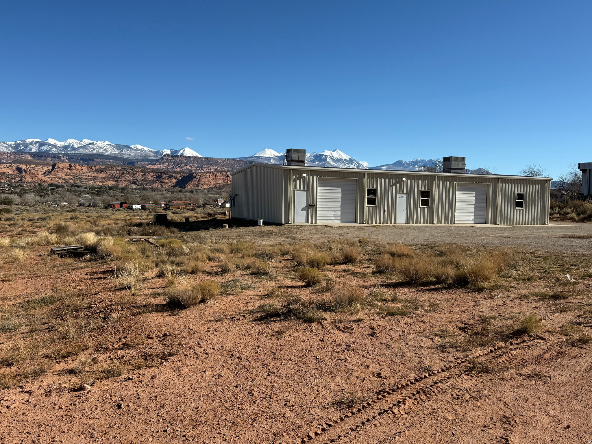 MCKNIGHT PROPERTIES - Land