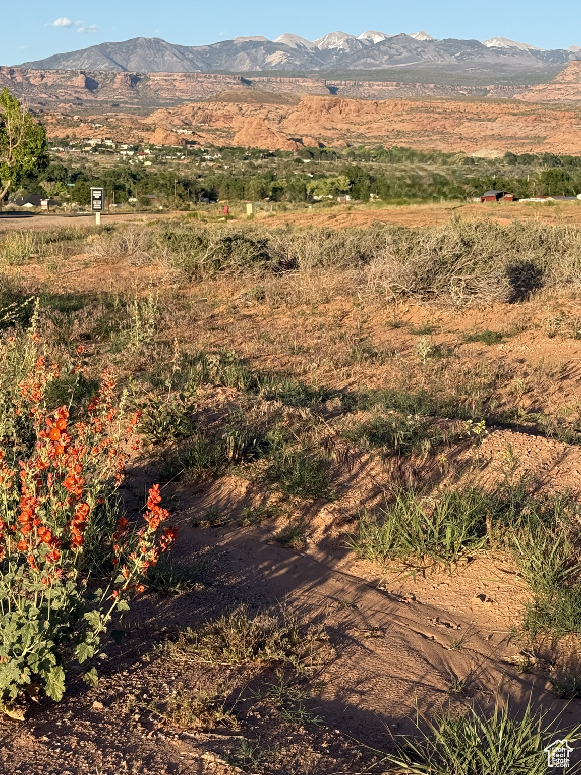 MCKNIGHT PROPERTIES - Land