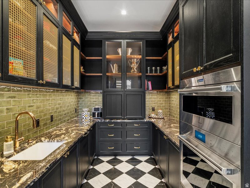 LEGACY MOUNTAIN ESTATES - Residential