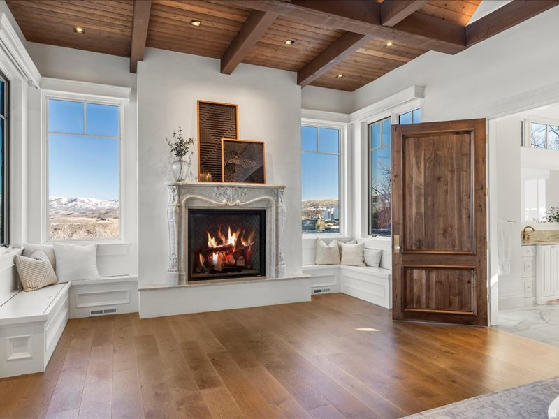 LEGACY MOUNTAIN ESTATES - Residential