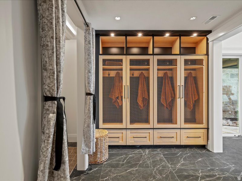 LEGACY MOUNTAIN ESTATES - Residential