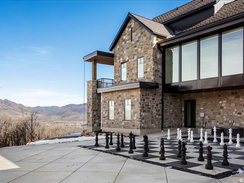 Tiny photo for 5734 E LEWIS POINT CIR, Huntsville, UT 84317 (MLS # 2137383)