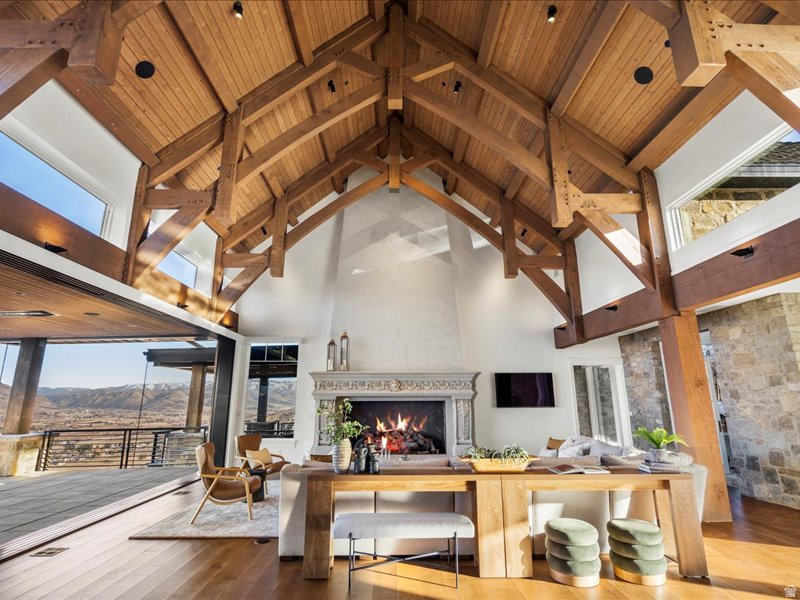 LEGACY MOUNTAIN ESTATES - Residential