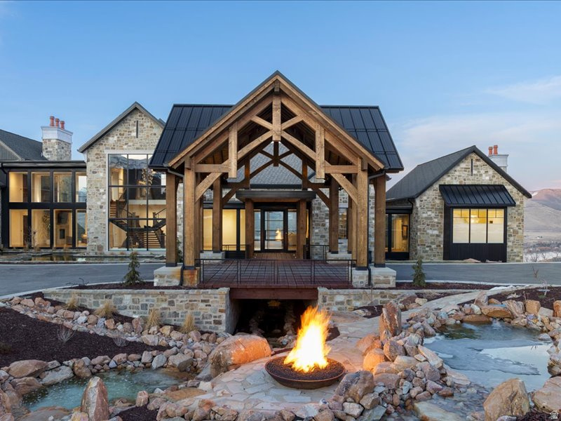 LEGACY MOUNTAIN ESTATES - Residential