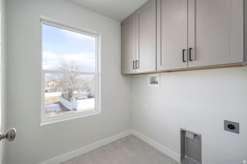 Tiny photo for 227 W WATERSTONE CIR #6, Murray, UT 84107 (MLS # 2172757)