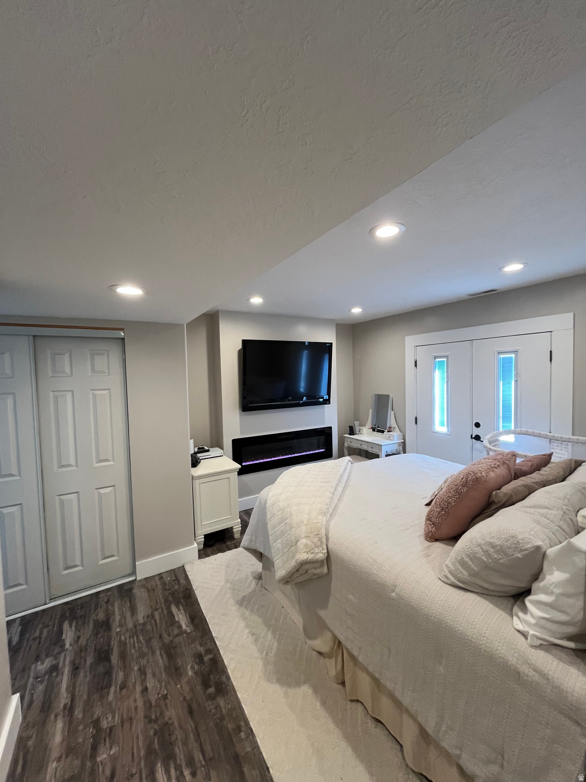 GARDEN GROVE ESTATES - Residential