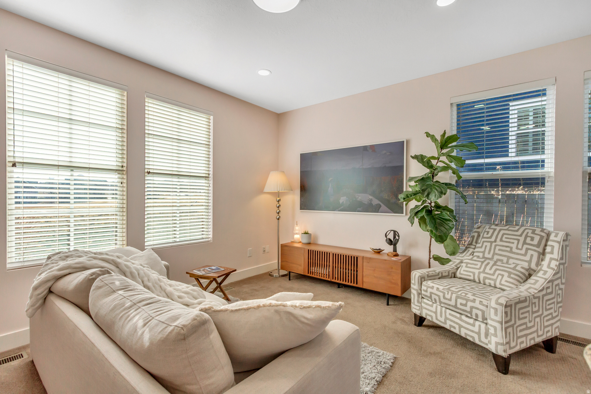 DAYBREAK - Residential