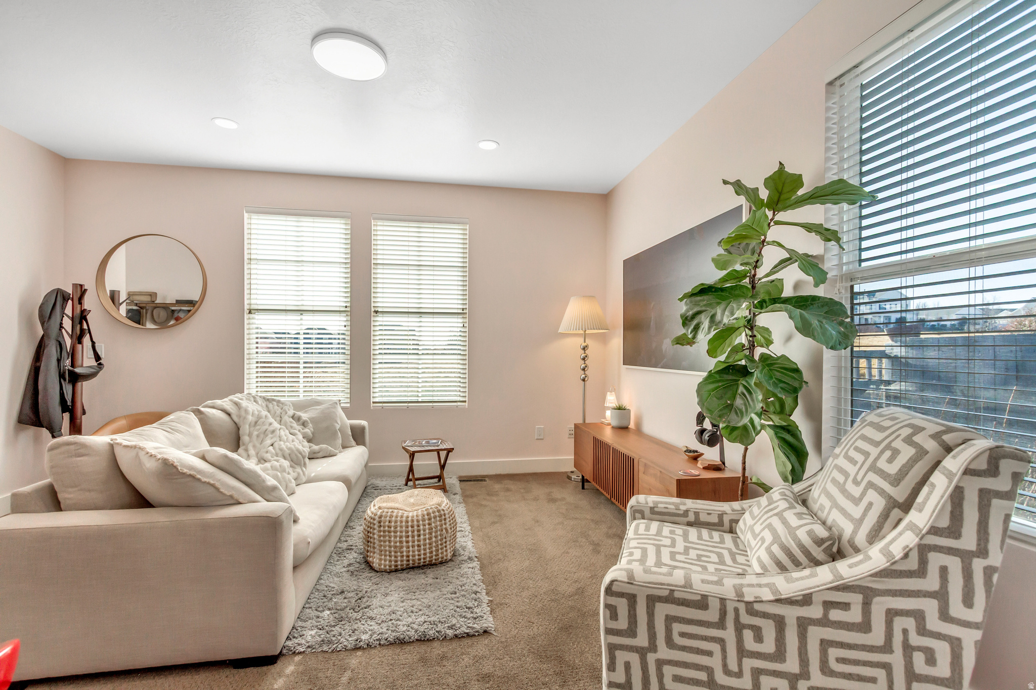 DAYBREAK - Residential