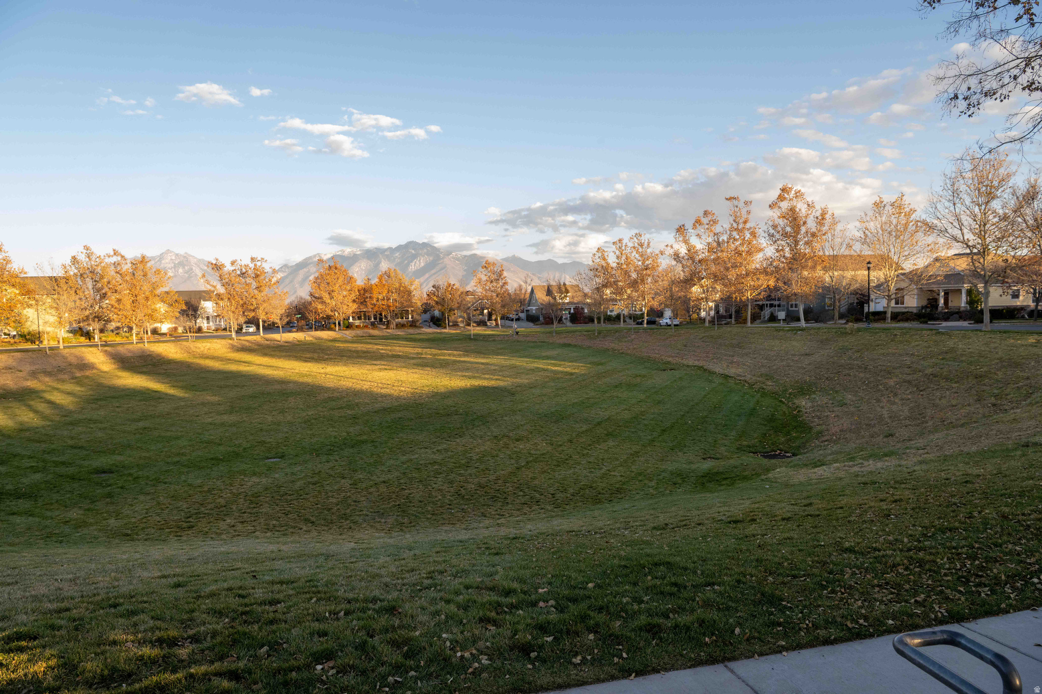 DAYBREAK - Residential