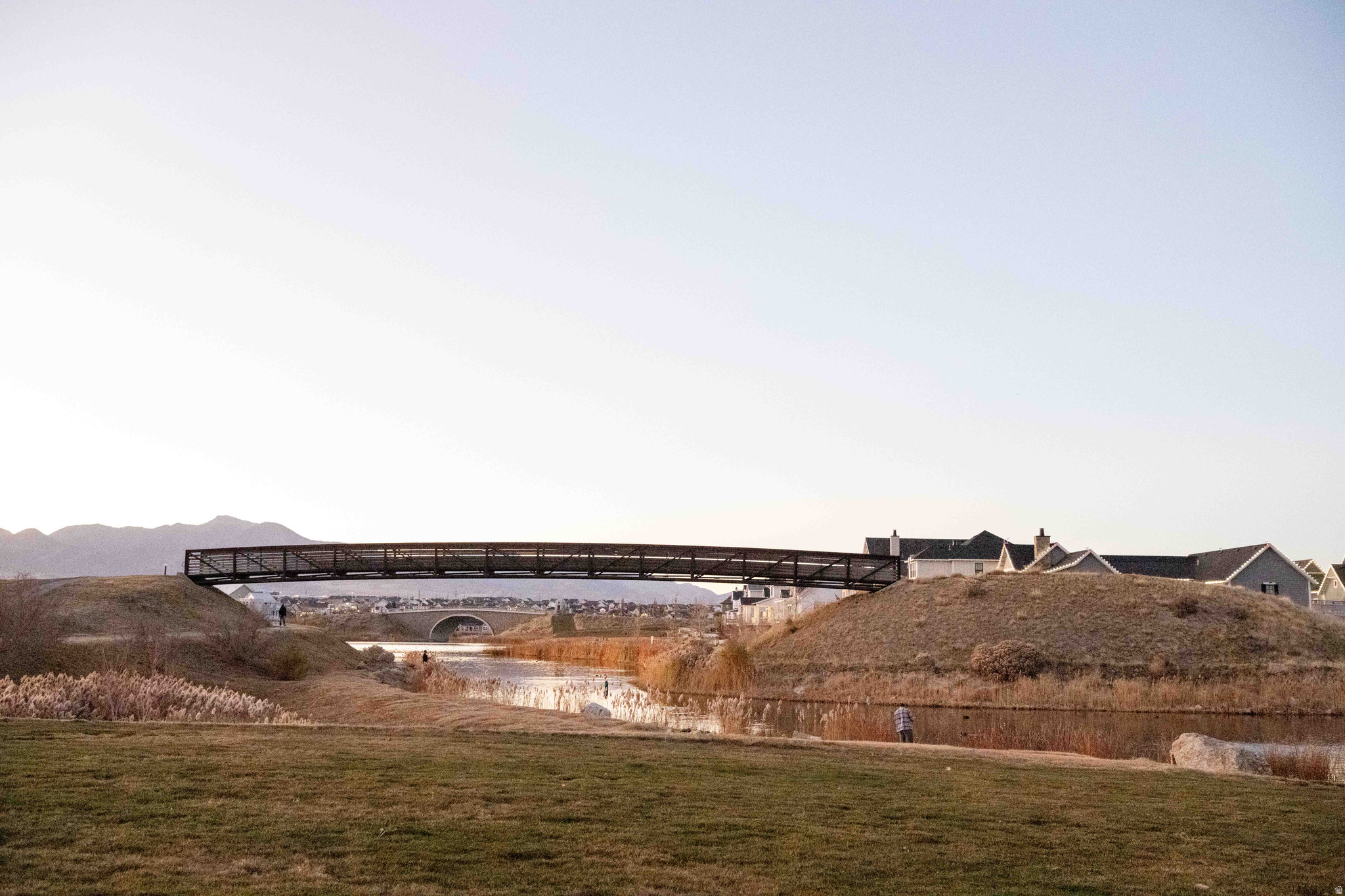 DAYBREAK - Residential