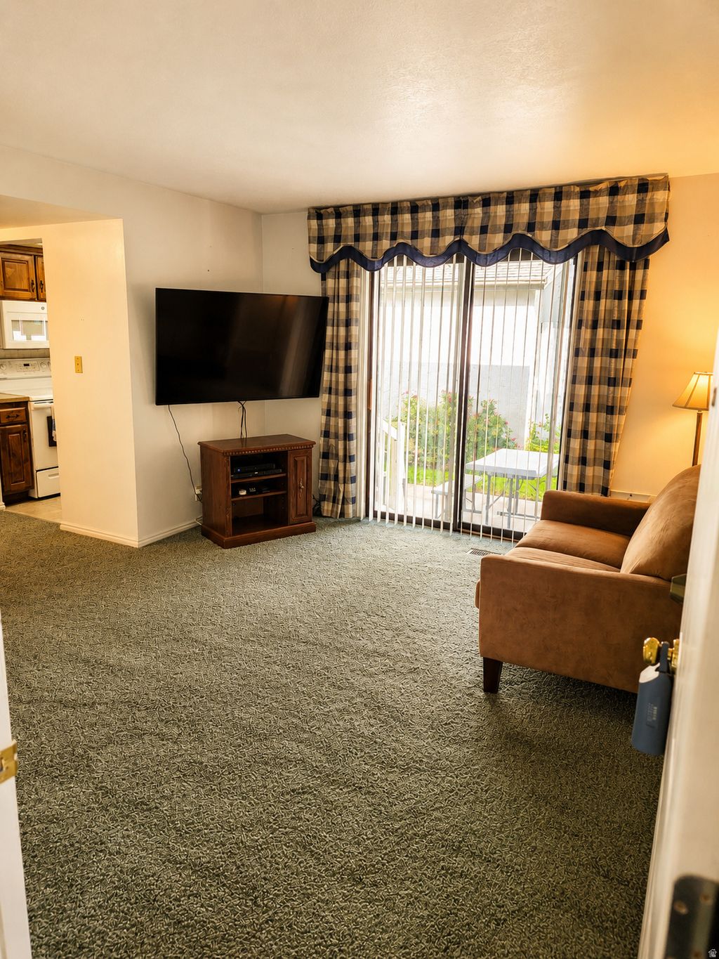 Photo of 1930 N 750 W, Centerville, UT 84014 (MLS # 2157268)