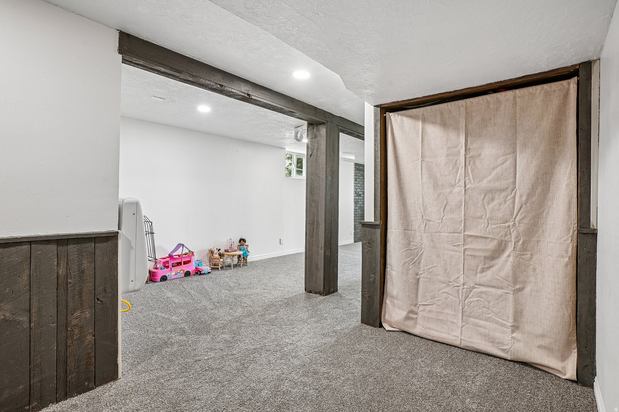 SD SUB - Residential