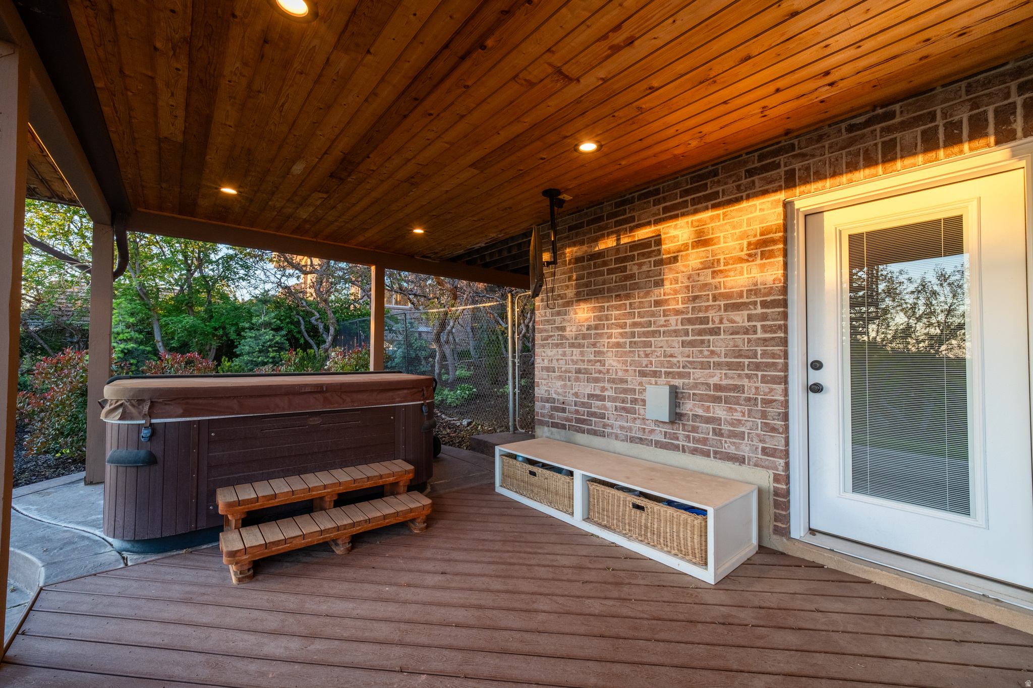 CHARENTON COVE - Residential