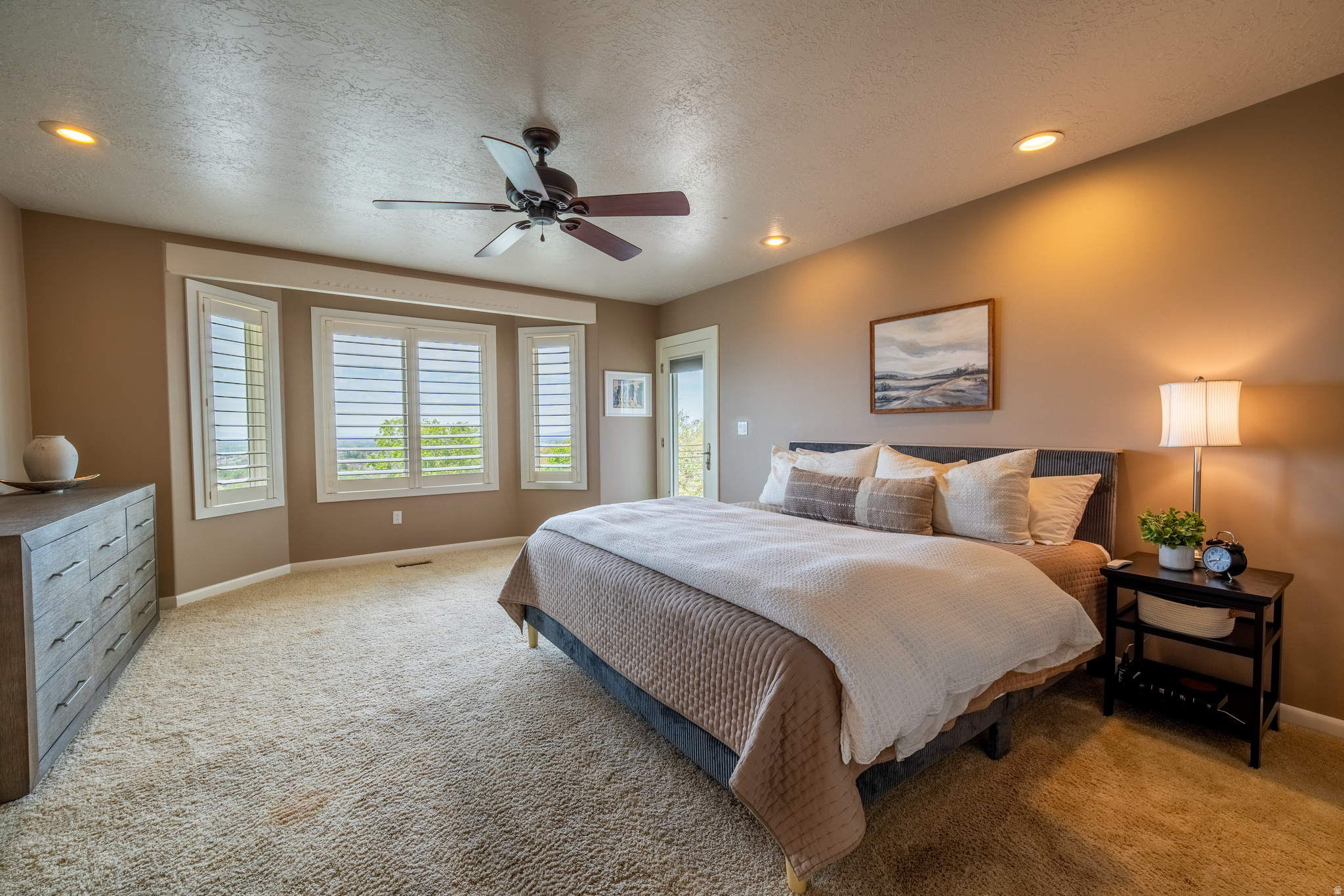 CHARENTON COVE - Residential