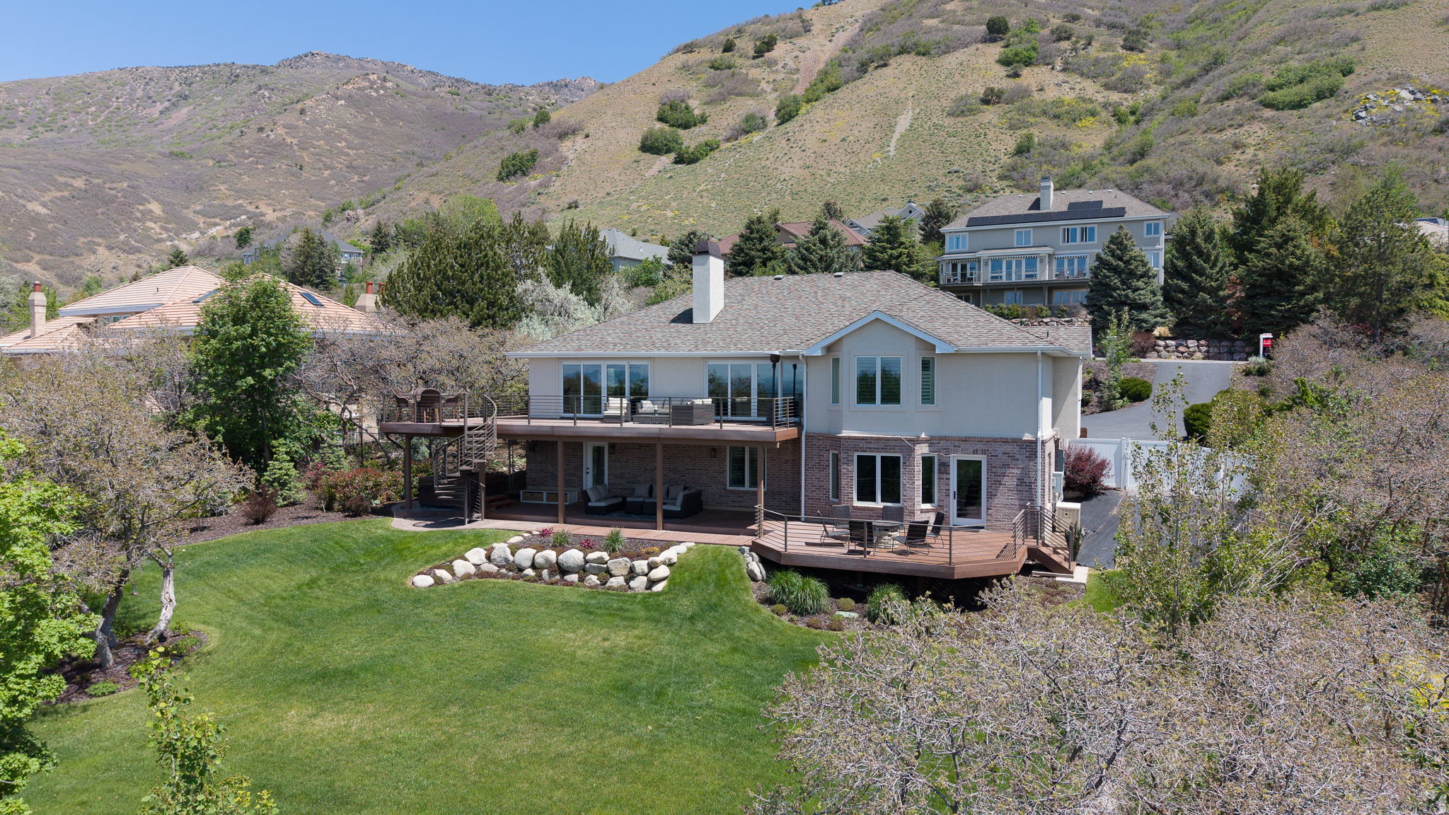 CHARENTON COVE - Residential