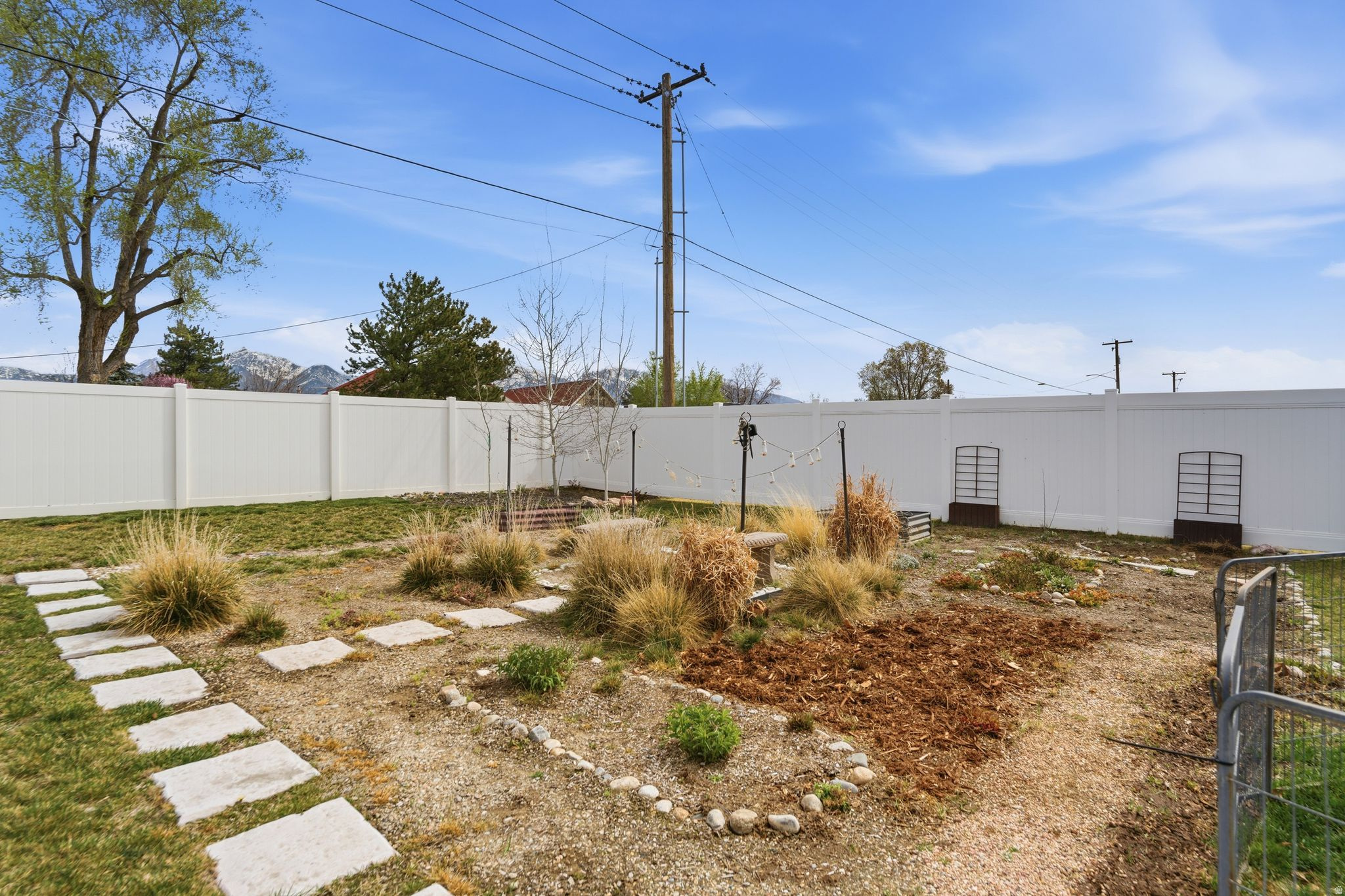 WINCHESTER ESTATES - Residential