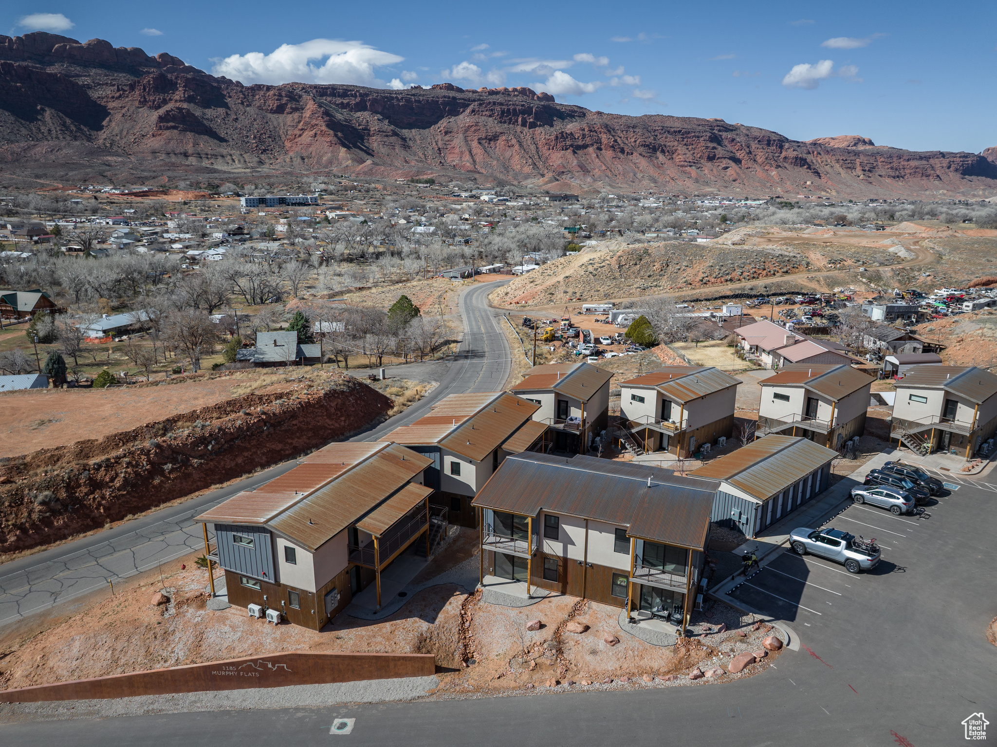 MURPHY FLATS - Residential