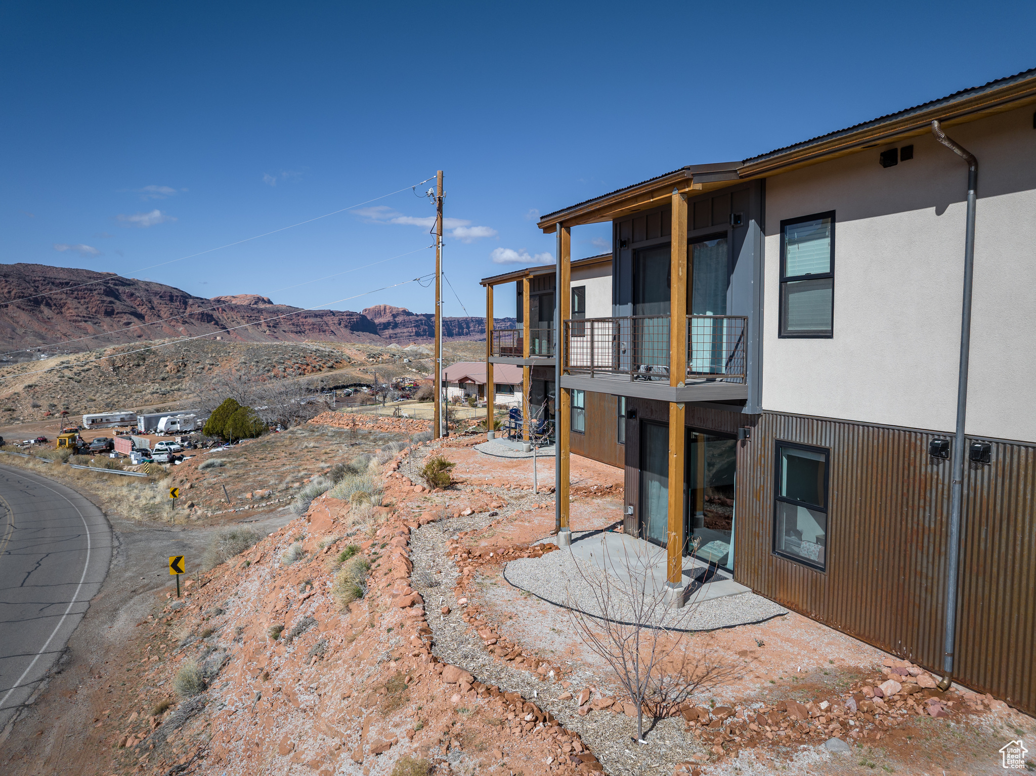 MURPHY FLATS - Residential