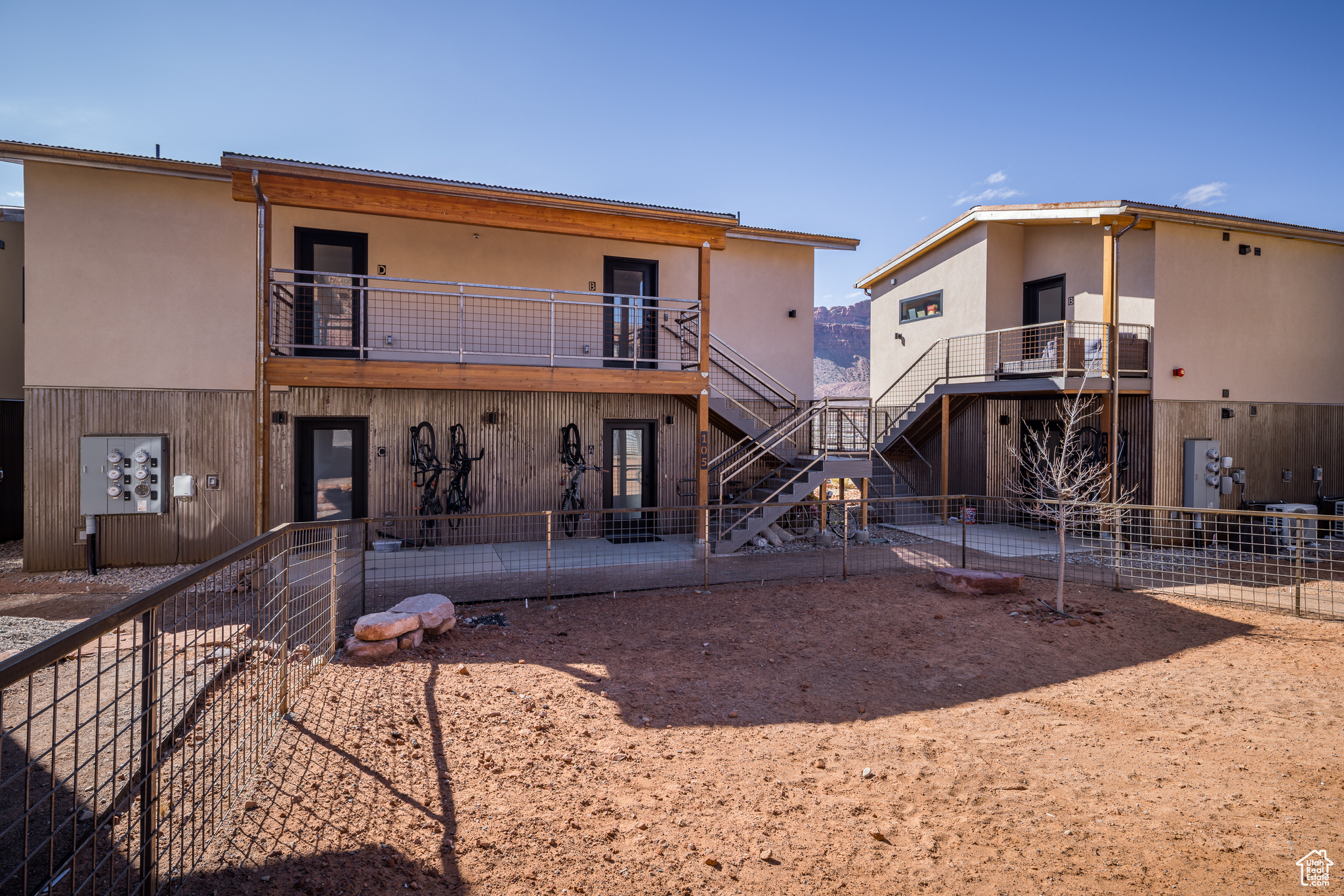 MURPHY FLATS - Residential